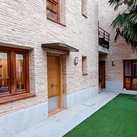 Апартаменты Casa El Tesorillo